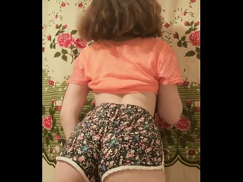 ❤️ دختر جوان سکسی که شورتش را جلوی دوربین در می آورد شلخته در fa.mrvideospornogratis.ru ﹏
